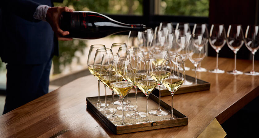 Penfolds Champagne Magnum Pour